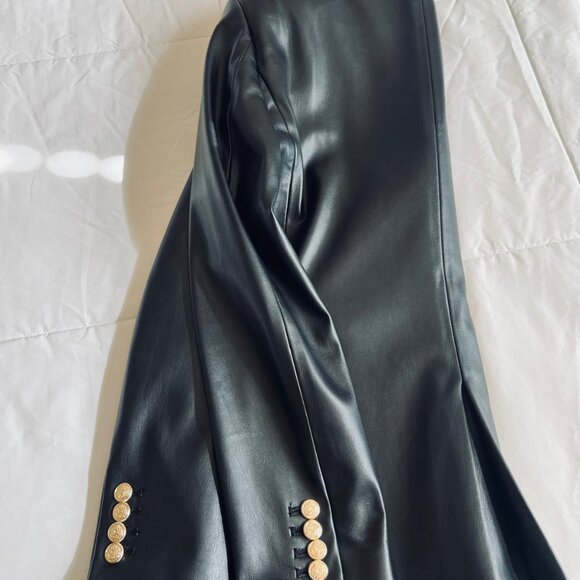 Zara Black blazer with gold buttons - Picture 4 of 7